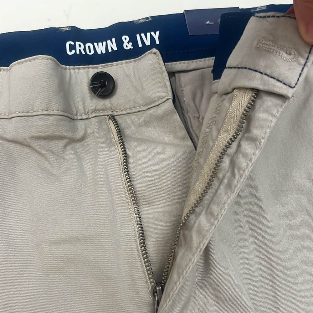 NWT! Crown & Ivy MOTION FLEX khaki pants 38X30 Men’s - Picture 16 of 16